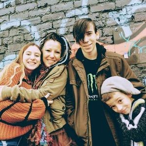 Meet your Posher, Sam